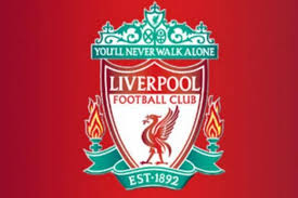 fans-liverpool-luaskan-spanduk-dukungan-berita-bola