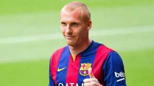 jeremy-mathieu-barcelona-terkena-virus-berita-bola