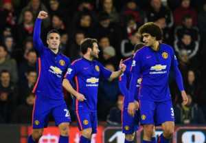 tikam-liverpool-manchester-united-bercokol-di-posisi-3-bola-dunia