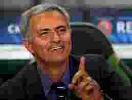 jose-mourinho-akan-menjadi-pelatih-manchester-united
